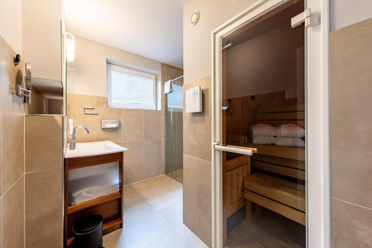 Der Sonnberg Alpinlodges - Apartments Mit Seeblick, Privater Sauna Und Self Check-In Zell am See Exterior foto