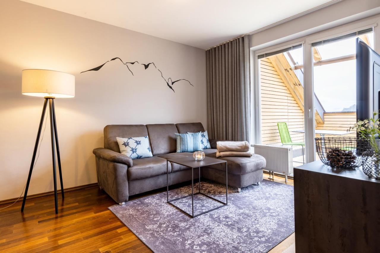 Der Sonnberg Alpinlodges - Apartments Mit Seeblick, Privater Sauna Und Self Check-In Zell am See Exterior foto