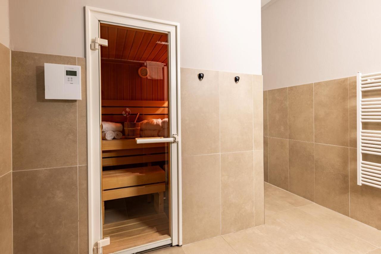 Der Sonnberg Alpinlodges - Apartments Mit Seeblick, Privater Sauna Und Self Check-In Zell am See Exterior foto